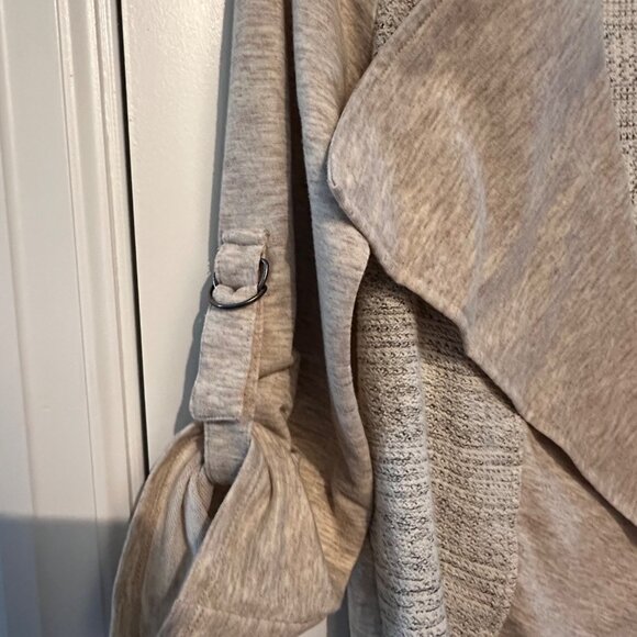 Maurices Womens Open Front Cardigan Sweater With Tab Sleeves Medium Cotton & Pol - Picture 7 of 12